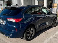 Usata Ford Kuga 120 CV (88 kW) 2022 Blu SUV