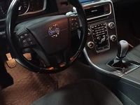 Usata Volvo V60 120 CV (88 kW) 2015 Grigio Station wagon