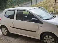 Usata Renault Twingo 58 CV (42 kW) 2009 Bianco Utilitaria