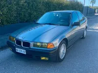 Usata BMW 318 Efficient Dynamics 115 CV (84 kW) 1995 Grigio Berlina