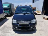 Usata Fiat Panda 4x4 Climbing 69 CV (50 kW) 2008 Nero Utilitaria