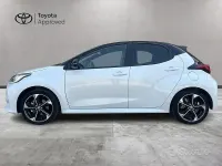 Usata Toyota Yaris Hybrid 131 CV (96 kW) 2024 Bianco Berlina
