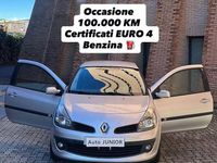 Usata Renault Clio II LE 75 CV (55 kW) 2007 Grigio Berlina