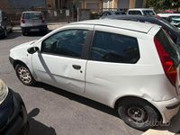 Usata Fiat Punto 60 CV (44 kW) 2000 Bianco Utilitaria