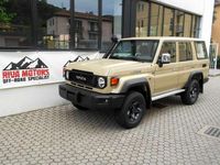 Nuova Toyota Land Cruiser 230 CV (169 kW) 2026 Beige SUV