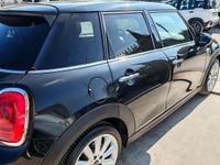Käytetty Mini Cooper D Hype 116 HP (85 kW) 2017 Musta Viistoperä