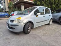 Usata Renault Modus 75 CV (55 kW) 2005 Argento Monovolume