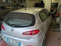 Usata Alfa Romeo 147 116 CV (85 kW) 2006 Utilitaria