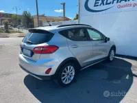 Usata Ford Fiesta Active 86 CV (63 kW) 2019 Grigio Utilitaria