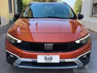 Usata Fiat Tipo Cross 131 CV (96 kW) 2022 Arancione Berlina
