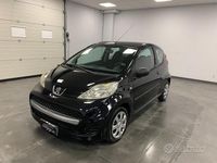 Usata Peugeot 107 54 CV (39 kW) 2009 Nero Utilitaria
