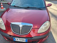 Usata Lancia Ypsilon 60 CV (44 kW) 2005 Rosso Utilitaria