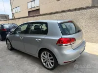 Usata VW Golf VI 110 CV (80 kW) 2009 Bianco Utilitaria