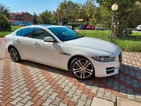 Usata Jaguar XE 179 CV (131 kW) 2018 Bianco Berlina