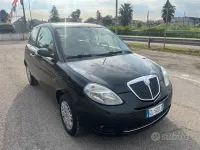 Usata Lancia Ypsilon 69 CV (50 kW) 2004 Nero Utilitaria