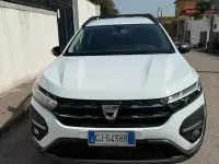 Usata Dacia Jogger Expression 110 CV (80 kW) 2022 Verde Monovolume