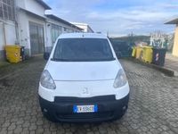 Usata Peugeot TePee Outdoor 114 CV (83 kW) 2014 Bianco Berlina