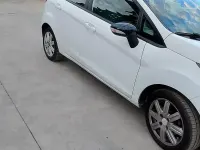Usata Ford Fiesta 2009 Bianco Berlina