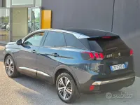 Usata Peugeot 3008 Allure 131 CV (96 kW) 2022 Bluazzurro SUV