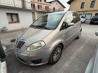 Usata Lancia Musa 90 CV (66 kW) 2007 Oro Monovolume