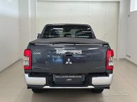 Usata Mitsubishi L200 Select 150 CV (110 kW) 2022 Grigio Pick-up