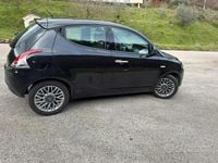 Usata Lancia Ypsilon 69 CV (50 kW) 2012 Nero Utilitaria