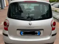 Usata Renault Modus 85 CV (62 kW) 2007 Grigio Monovolume