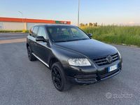 Usata VW Touareg R 174 CV (127 kW) 2006 Nero SUV