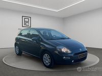 Usata Fiat Punto Lounge 95 CV (69 kW) 2017 Grigio Utilitaria