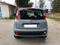 Usata Fiat Panda 69 CV (50 kW) 2018 Grigio Utilitaria