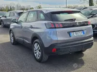 Usata Peugeot 3008 Business-Line 131 CV (96 kW) 2021 Grigio SUV