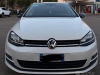 Usata VW Golf VII 110 CV (80 kW) 2016 Bianco Utilitaria