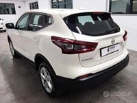Usata Nissan Qashqai 116 CV (85 kW) 2020 Bianco perlato SUV
