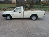 Usata Mitsubishi L200 90 CV (66 kW) 2004 Bianco Pick-up
