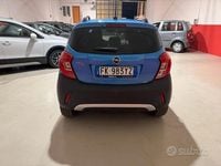 Usata Opel Karl Rocks 75 CV (55 kW) 2017 Blu Utilitaria