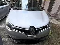 Usata Renault Captur 90 CV (66 kW) 2014 Grigio SUV