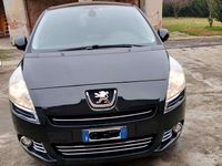 Usata Peugeot 5008 150 CV (110 kW) 2012 Nero Monovolume