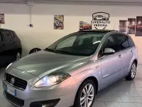 Usata Fiat Croma Dynamic 150 CV (110 kW) 2010 Grigio Station wagon