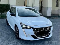 Usata Peugeot 208 101 CV (74 kW) 2022 Bianco Utilitaria