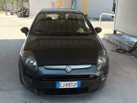 Usata Fiat Grande Punto 75 CV (55 kW) 2011 Grigio Utilitaria