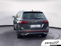 Usata VW Tiguan Elegance 150 CV (110 kW) 2023 Grigio metallizzato SUV