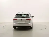Usata VW Golf VIII Life 116 CV (85 kW) 2021 Argento Station wagon
