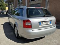 Usata Audi A4 Comfort 131 CV (96 kW) 2003 Grigio Station wagon