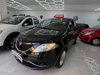 Usata Lancia Ypsilon Platinum 69 CV (50 kW) 2018 Nero Utilitaria