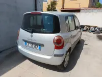 Usata Renault Modus Dynamique 82 CV (60 kW) 2005 Grigio Monovolume