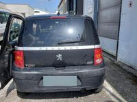 Usata Peugeot 1007 70 CV (51 kW) 2006 Nero Monovolume