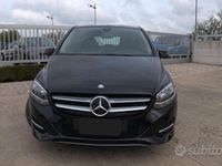 Usata Mercedes B180 Business 109 CV (80 kW) 2016 Nero Utilitaria