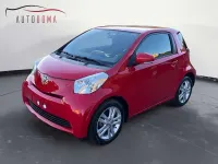 Usata Toyota iQ 101 CV (74 kW) 2010 Rosso Utilitaria