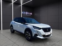 Usado Peugeot 2008 GT 131 HP (96 kW) 2022 Branco SUV