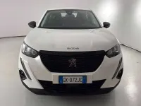 Usata Peugeot 2008 Active 110 CV (80 kW) 2022 Bianco SUV